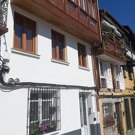 Adiva Loft 아파트 폰테데우메